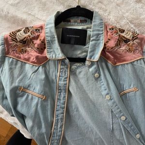Maison Scotch Embroidered Tigers Western Button Down